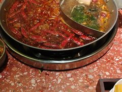 -纸盐河码头火锅(十八梯店)