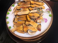 -芸山季·云南野生菌火锅(人民广场来福士店)