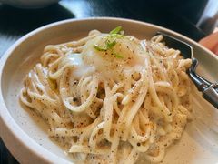 -wineapp葡萄酒餐吧(外滩金融中心店)