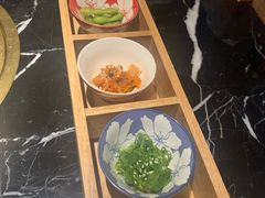 -山川小町·极番烧肉(新地假日广场店)