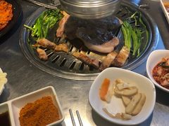 -韩聚屋韩国烤肉餐厅(新北万达店)