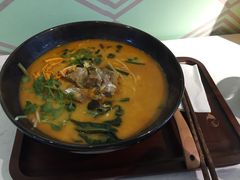 -蒙小妹骨汤饭.米线(新光路店)