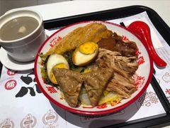 金典猪脚拼肉卷饭-点蹄擂椒猪脚饭(市桥店)