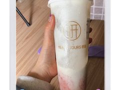 -Yearn Tours妍图(昆山万象汇店)