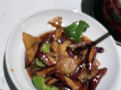 -关东小磨东北菜(漕河泾印象城店)