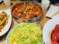 -叶派龙虾•招牌香辣蟹·海鲜(中海国际店)