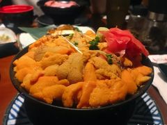 三色海胆饭-魔丼屋(日月光店)