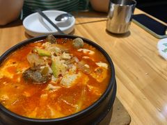 花蛤豆腐汤-山海珍味韩国料理(奥城店)