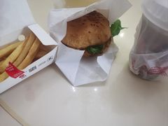 -必胜客(大悦城店)