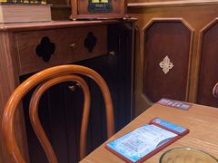 -秘密旅行Bonjour(黑金冠 江南西店)
