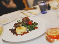-卡佩罗意大利餐厅及酒吧Al Cappello Trattoria