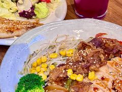 -POKEE VIA&Brunch·维娅(重庆来福士店)
