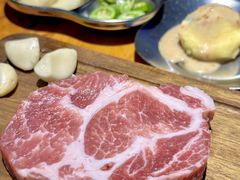 -唯成•韩国炭火烤肉 유성고기