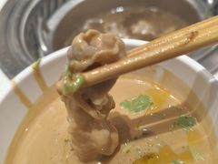 -龍歌自助小火锅(芝罘万达店)