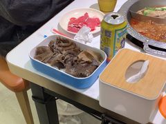 -嘎琉鲜切牛肉自助火锅