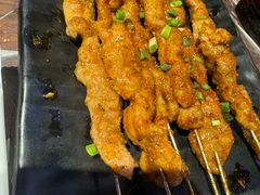 -老街烧烤大排档·地道湖北菜·龙虾馆(汉口火车站店)