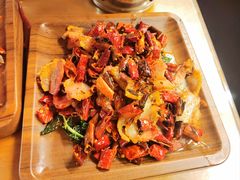 -隔壁老王·家常云南菜(花巷店)