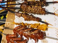 -聚串门儿·东北烧烤(信义坊店)