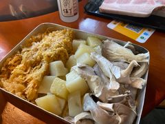 酸菜三拼-伍丁·烤牛肋(和平东桥店)