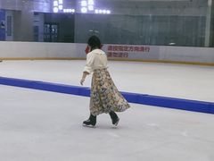 -陈露国际冰上中心(天津嘉里汇店)