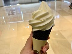 -喜茶(杭州滨江宝龙店)