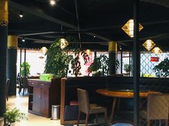 大堂-盐帮食坊•小河帮川菜(四川师大店)