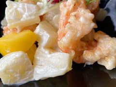 -穹六人间 people 6(岳阳路店)