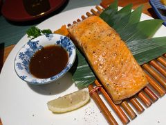 古法煎制三文鱼-文三酒肆自助放题(新街口友谊广场店)