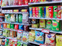 零售区-全家便利店(国权路三店)