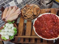 -渝亮重庆老火锅·手工炒料