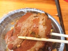 -梁阿婆廿年老牌扣肉糯米饭