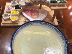 -香麒园·过桥米线·南湖雅宴