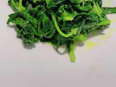 清炒豌豆尖-大董烤鸭店(王府井店)