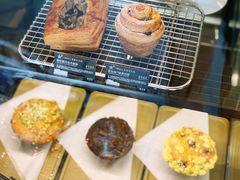 -星巴克(洛阳中州路王府井店)