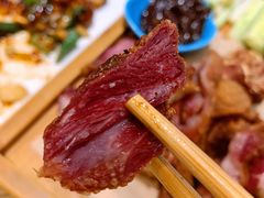 德国脆皮肘-小镇大厨新概念复合中餐厅(万达广场大连高新店)