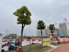 -汉江湾卡丁车世界