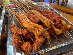 -灌县老妈砂锅串串香(万科红生活广场店)