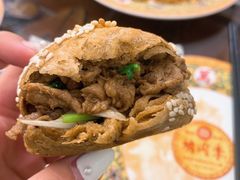芝麻火烧-烤肉季饭庄