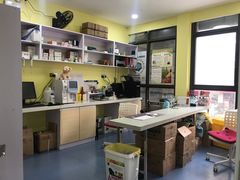 -瑞鹏宠物医院·爱宠堂·骨外专科(西荷分院)