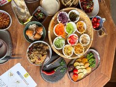 -包整·丝娃娃(一览甲秀楼风景店)