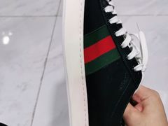 -Gucci(首创奥特莱斯店)