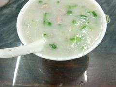 滑鸡粥-穗银肠粉店(东川路店)