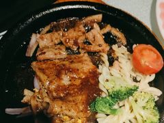 -红透天牛排海鲜自助(长和国际直营店)