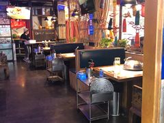 卡座-船梆煮•蒸汽海鲜·炉火烤肉(五四广场店)