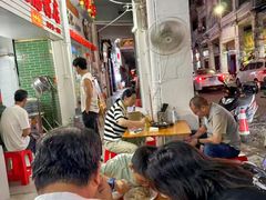 -河记肠粉店