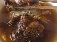 爆鱼焖肉面-美味斋(西北街店)