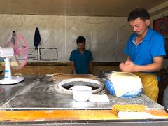 -阿布拉的馕(西北路店)