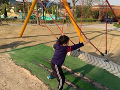 -季高兔窝窝亲子园(上海薰衣草公园店)