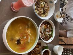 -湖泉水云间餐厅·弥勒地道菜(B座店)