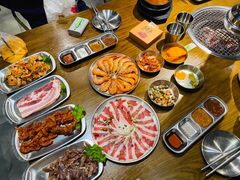 吾桑格-·缸桶屋·韩式牛肋条自助烤肉(西湖D11店)